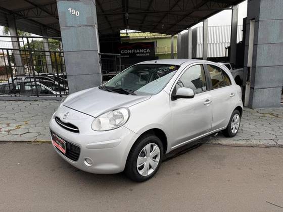 NISSAN MARCH 1.0 16V FLEX 4P MANUAL NISSAN MARCH 1.0 16V FLEX 4P MANUAL